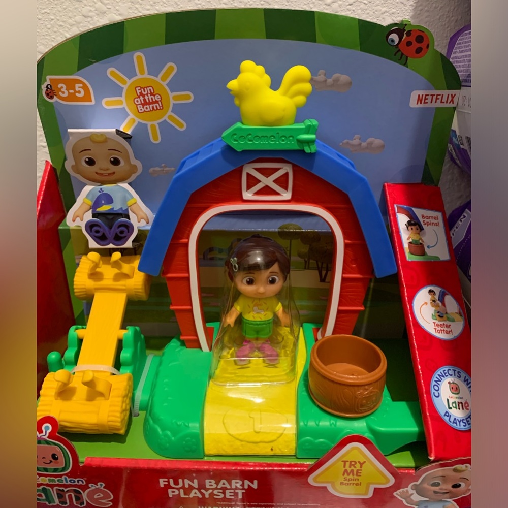 Cocomelon Lane Fun Barn Playset Toddler Toy With Nina Figure